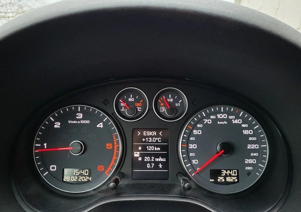 Audi A3 cena 31400 przebieg: 251000, rok produkcji 2012 z Ruciane-Nida małe 232
